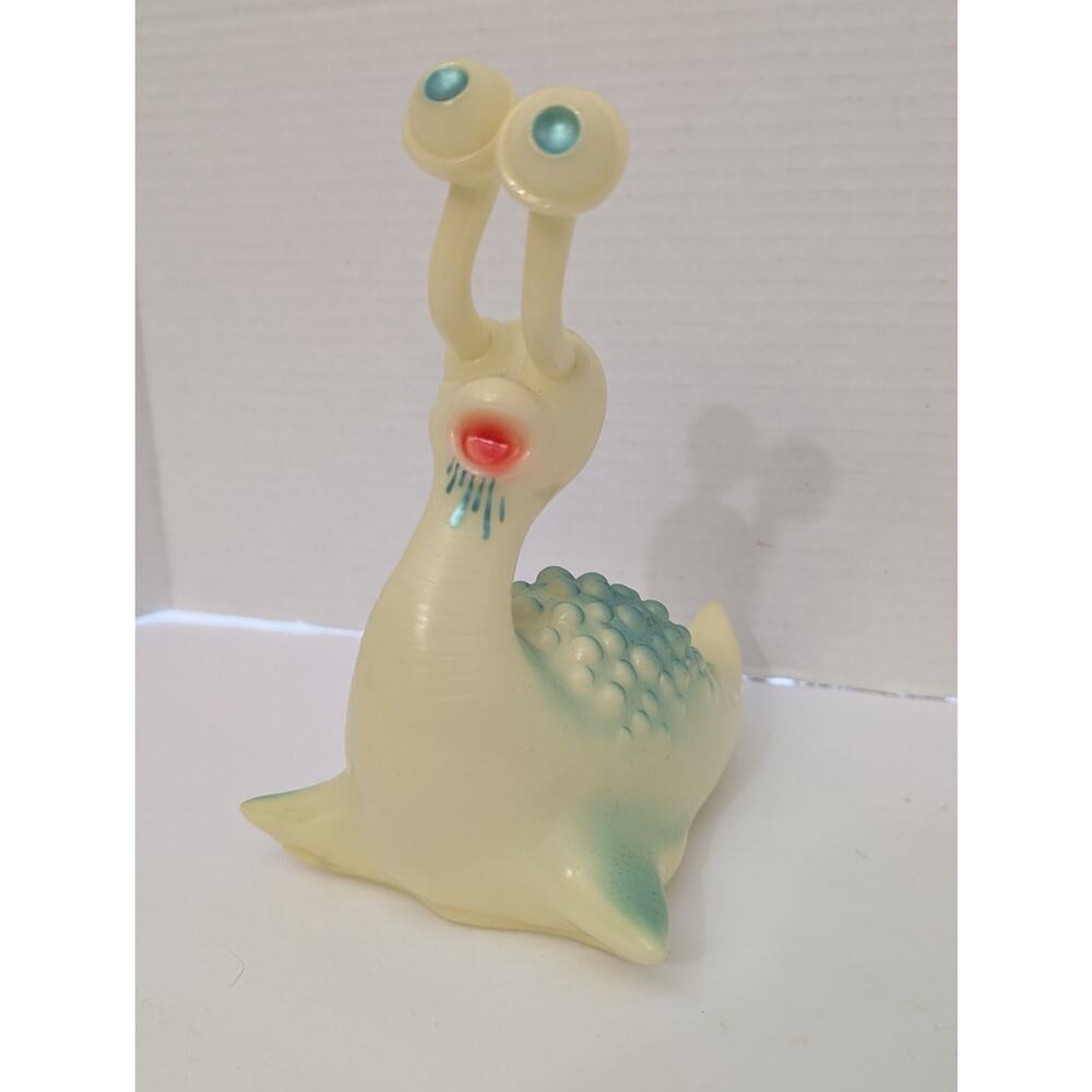 Vintage Style Namegon Ultra Q Kaiju Glow in the Dark (GID) Sofubi Vinyl Figure